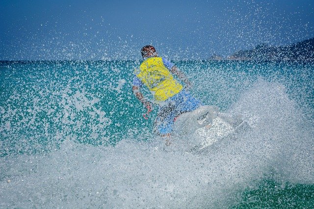 jet-ski-and-water-sports-sri-lanka